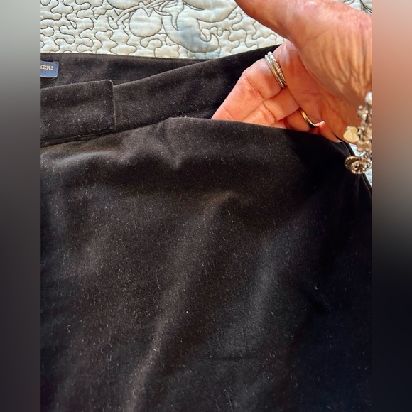 BROOKS BROTHERS 346 Natalie Fit Women’s Black Velvet Straight Leg Slacks Sz 8 - Picture 5 of 11